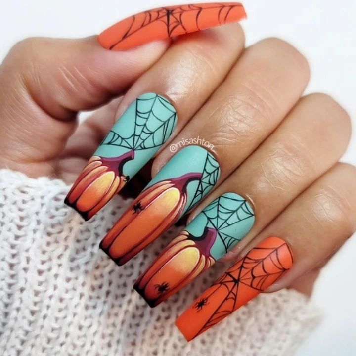 Spooktacular Halloween Nails