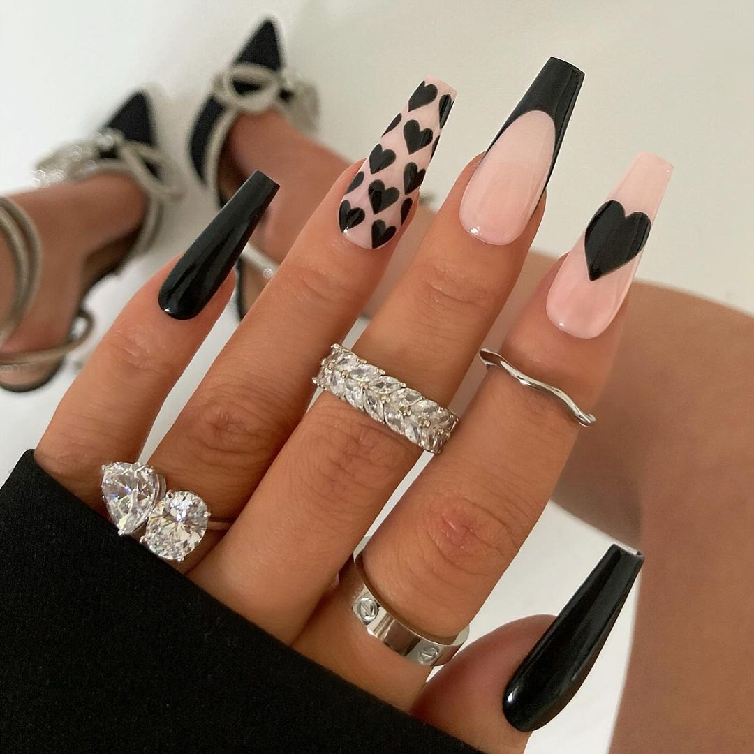 Black minimalistic Nail designs