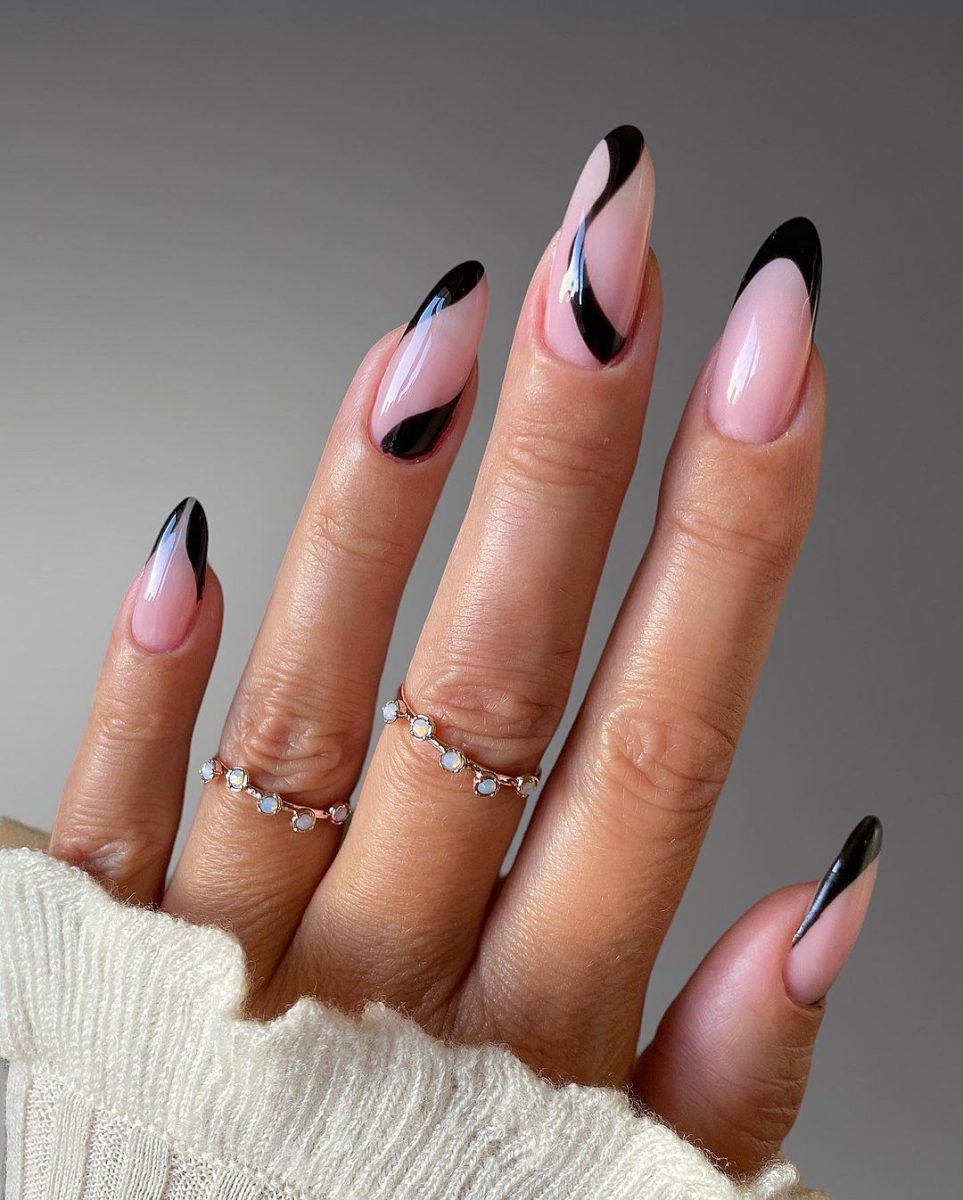 Black minimalistic Nail designs