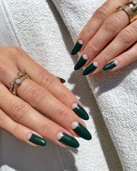 Dark Green Nails