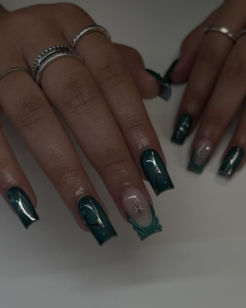 Dark Green Nails