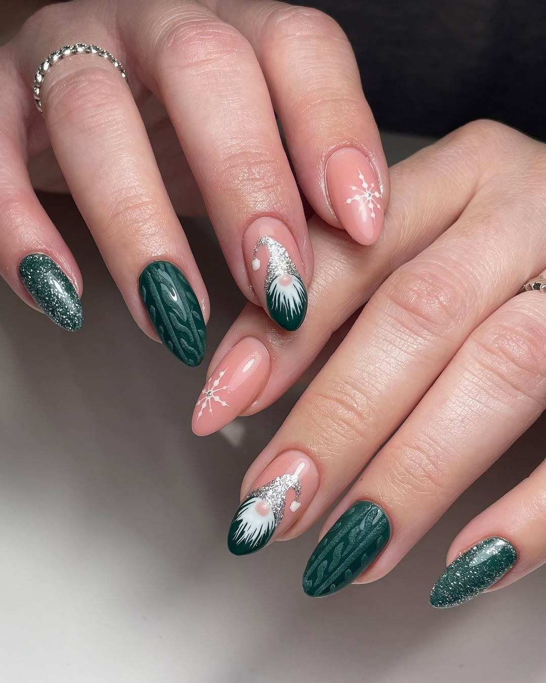 Green Christmas Nail Designs