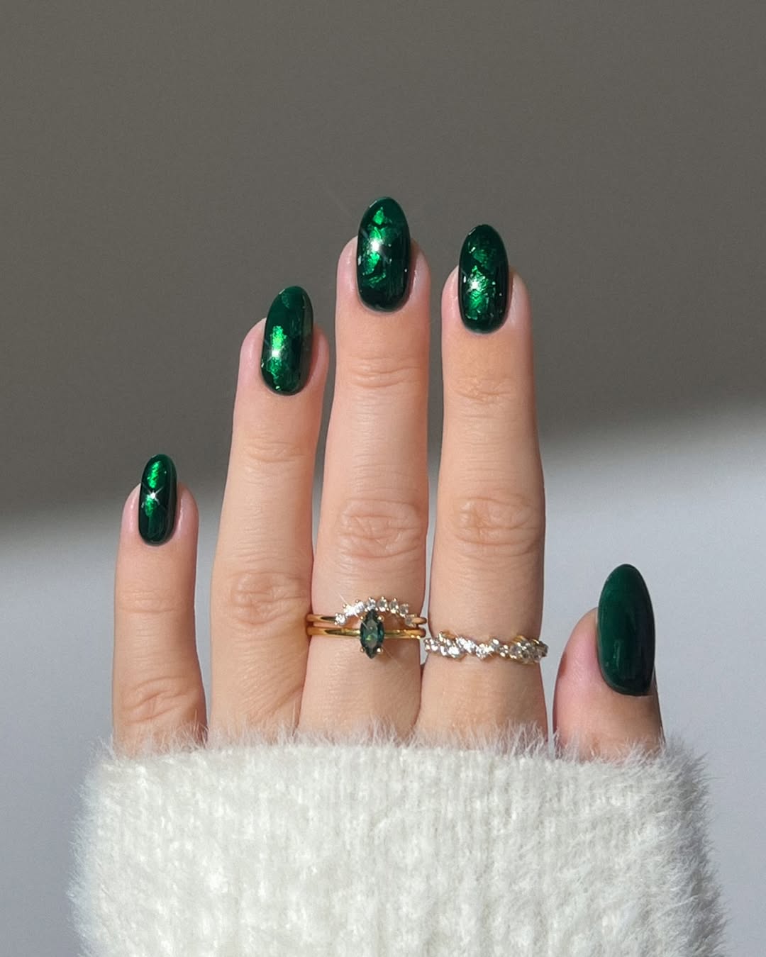 Green Christmas Nail Designs