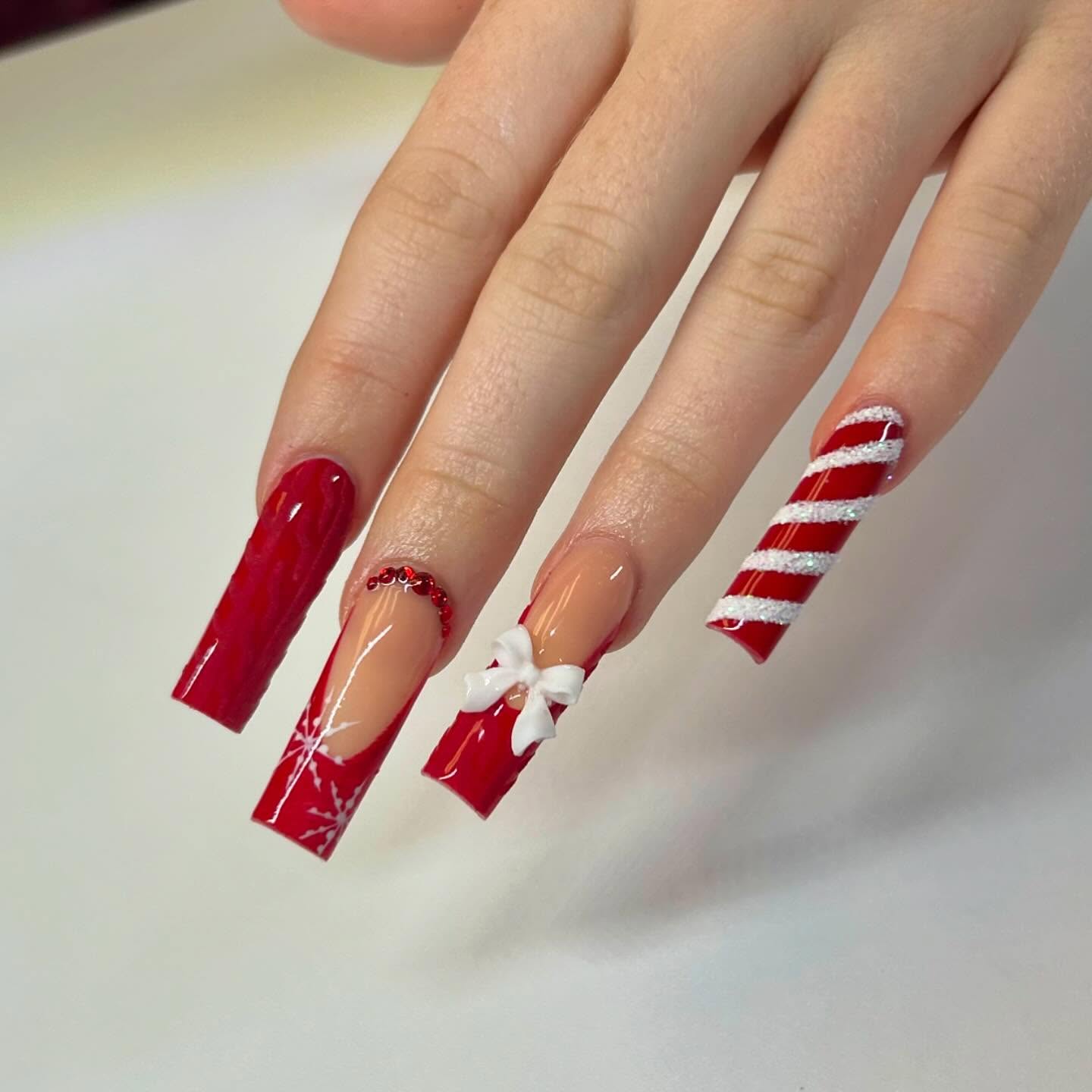 Trendy Christmas Nails 2024