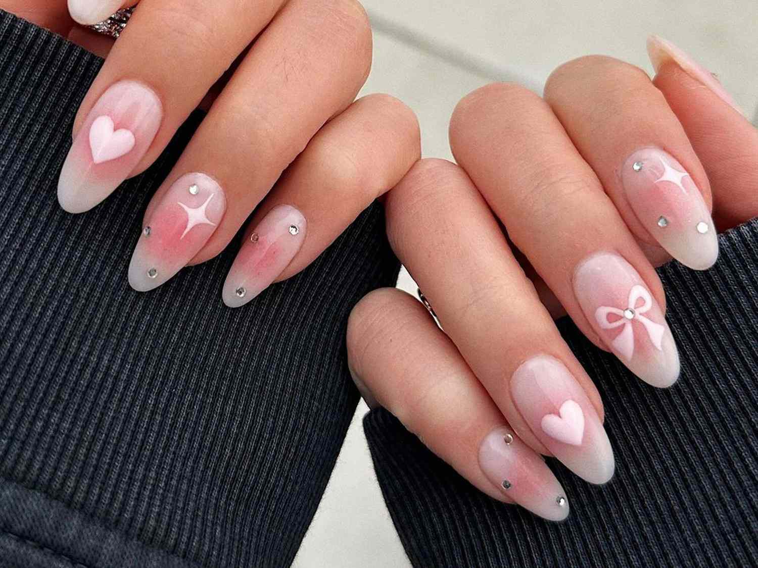 19 Stunning January Nails: Trends You Can't Miss 2025