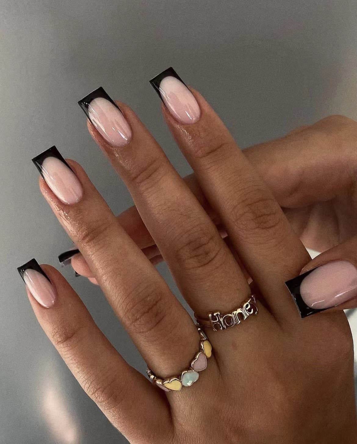 16 Nail Designs to start your 2025 for Black Women