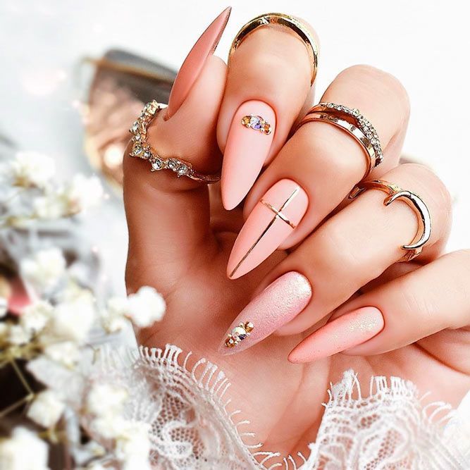 18 Almond Nail Art Ideas for a Chic Winter Look for 2025