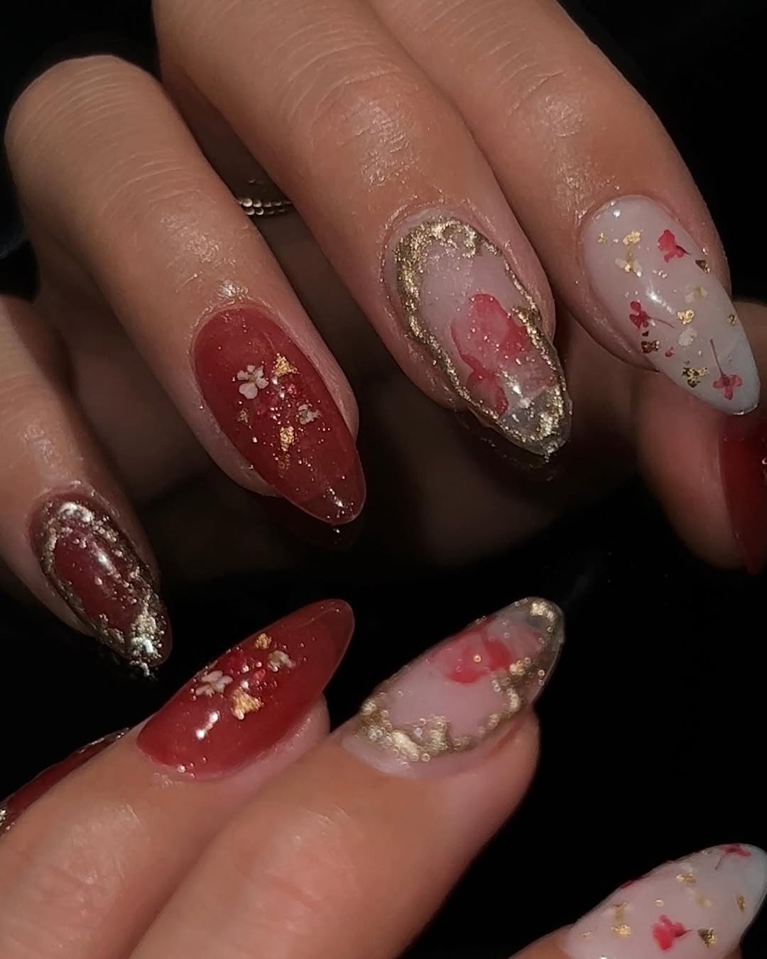 16 Trendy New Year's Eve Nail Designs for 2025