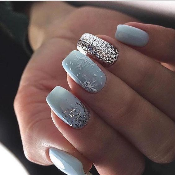 18 New Year’s Nail design Trends You Can’t Miss for 2025