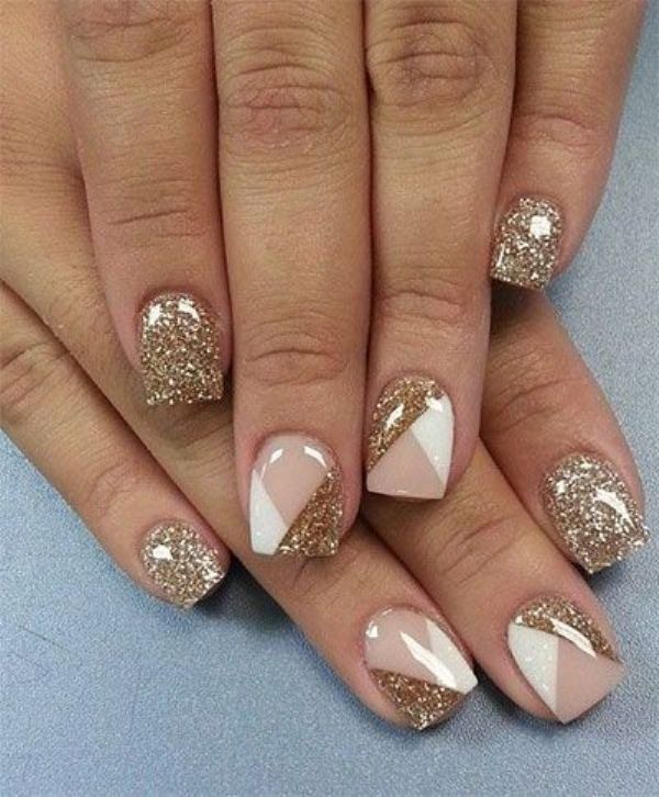 16 Trendy New Year's Eve Nail Designs for 2025