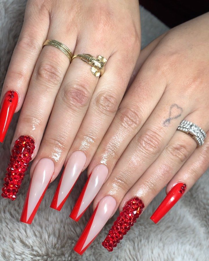 19 Stunning January Nails: Trends You Can't Miss 2025