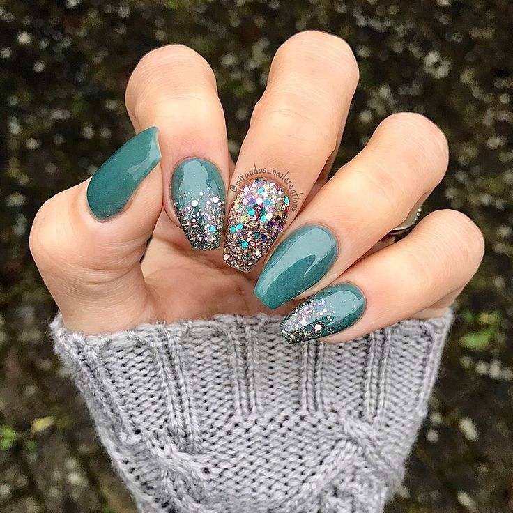 19 Stunning January Nails: Trends You Can't Miss 2025