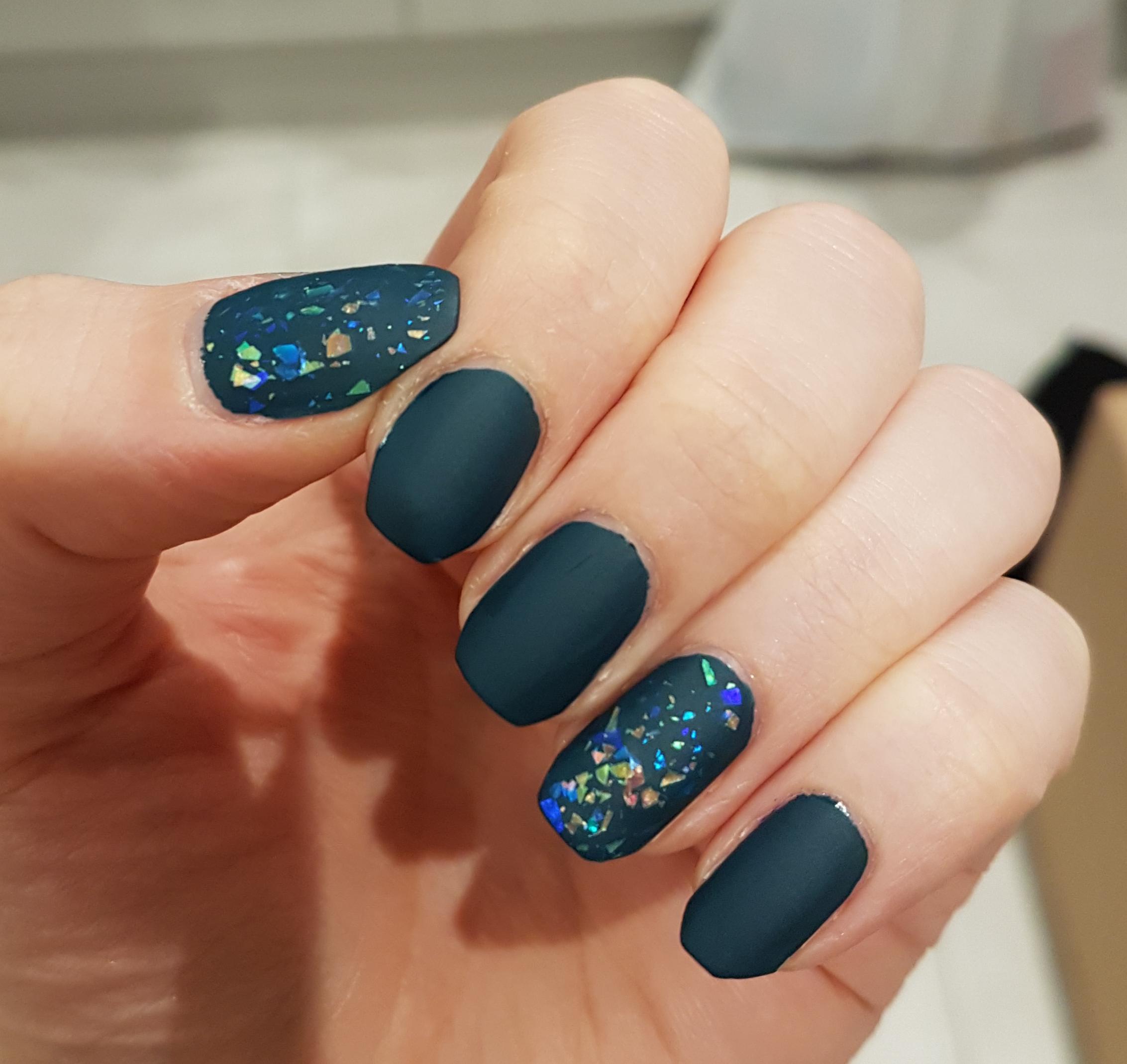 STOP Everything: Here are 15 Dark Winter Nail Designs You will LOVE