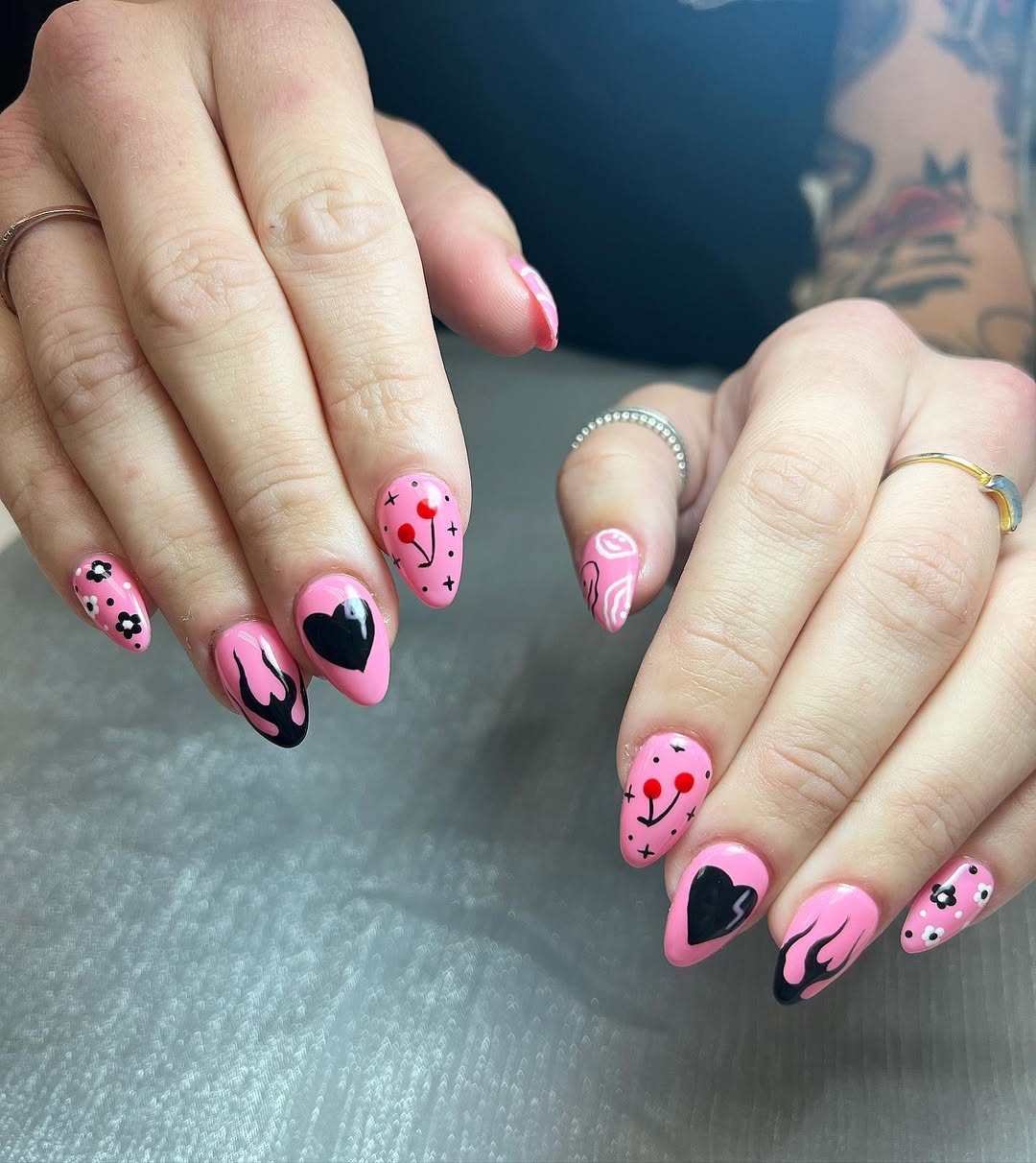 14 Stunning Valentine Nail Design Ideas for 2025