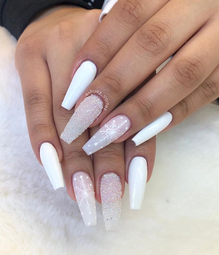 18 New Year’s Nail design Trends You Can’t Miss for 2025