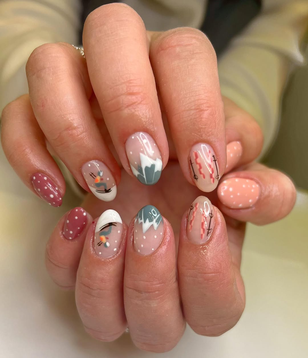 19 Stunning January Nails: Trends You Can't Miss 2025