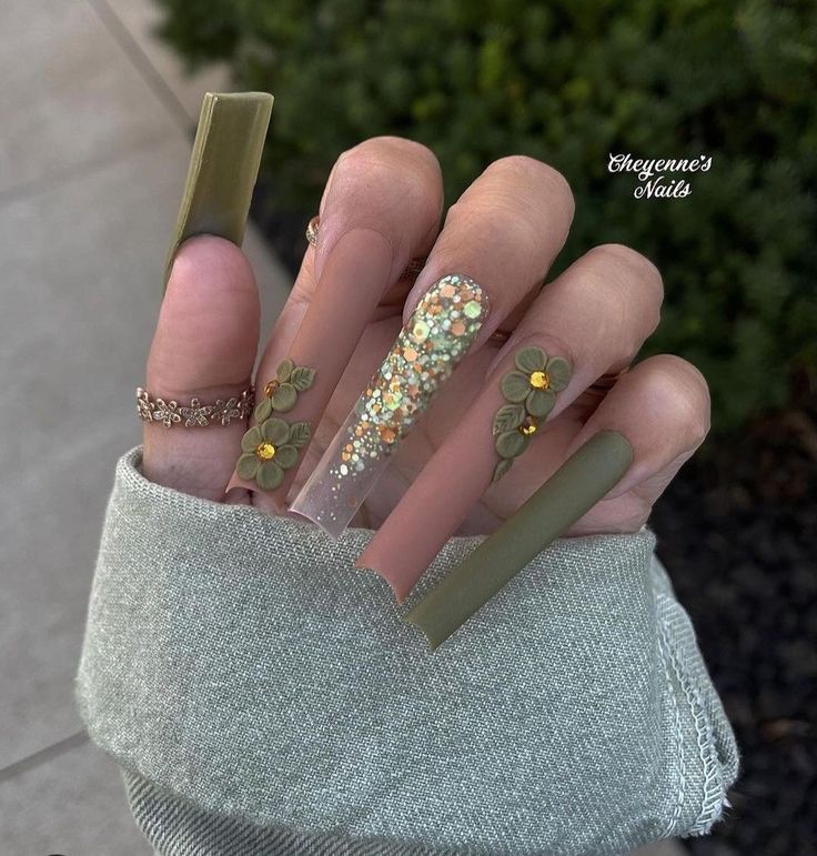 17 Stunning March Nail Art Ideas for 2025