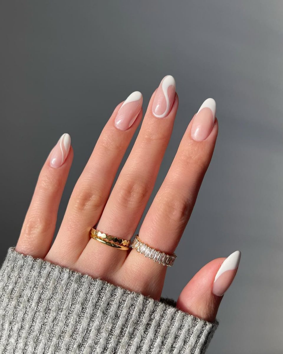 16 Simple Summer Nail Designs
