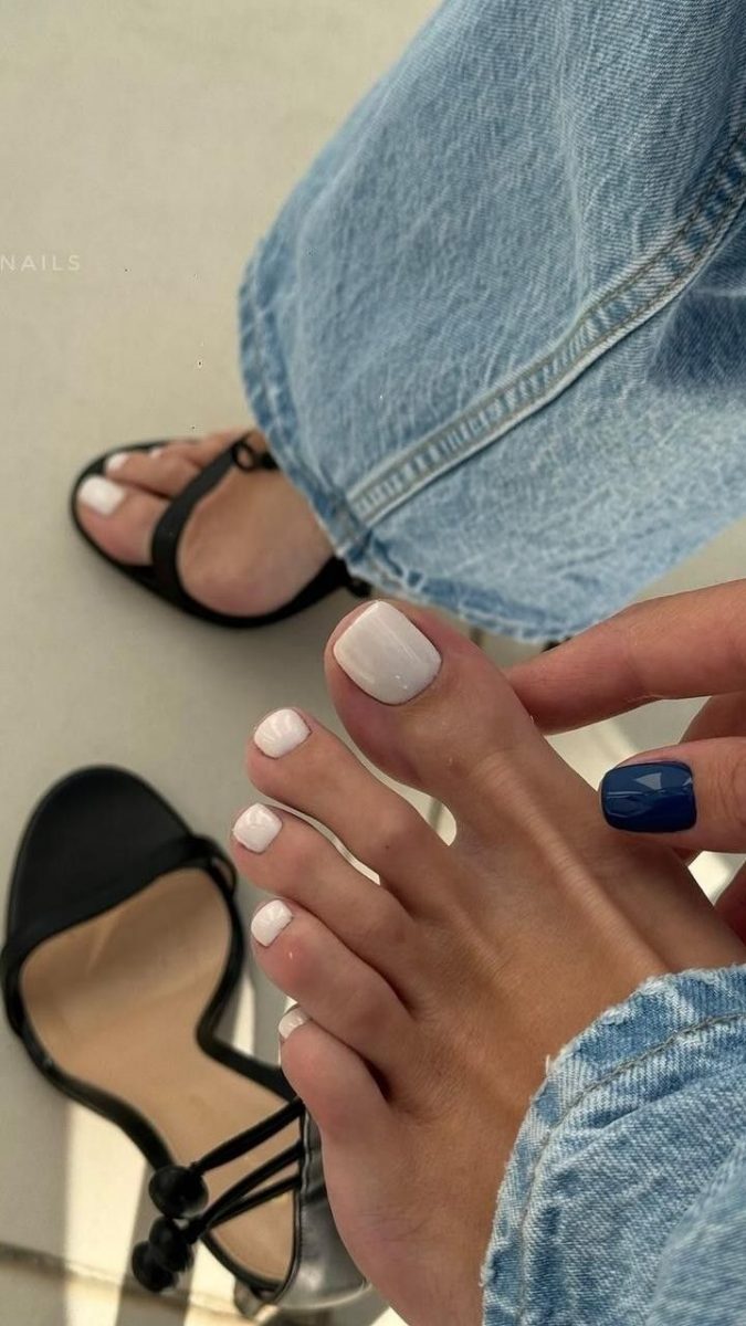 15 Stunning Summer Toe Nail Designs