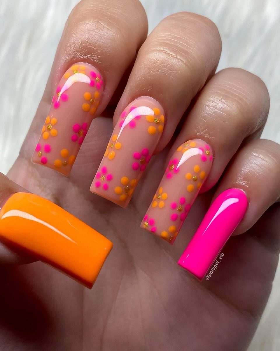 16 Simple Summer Nail Designs