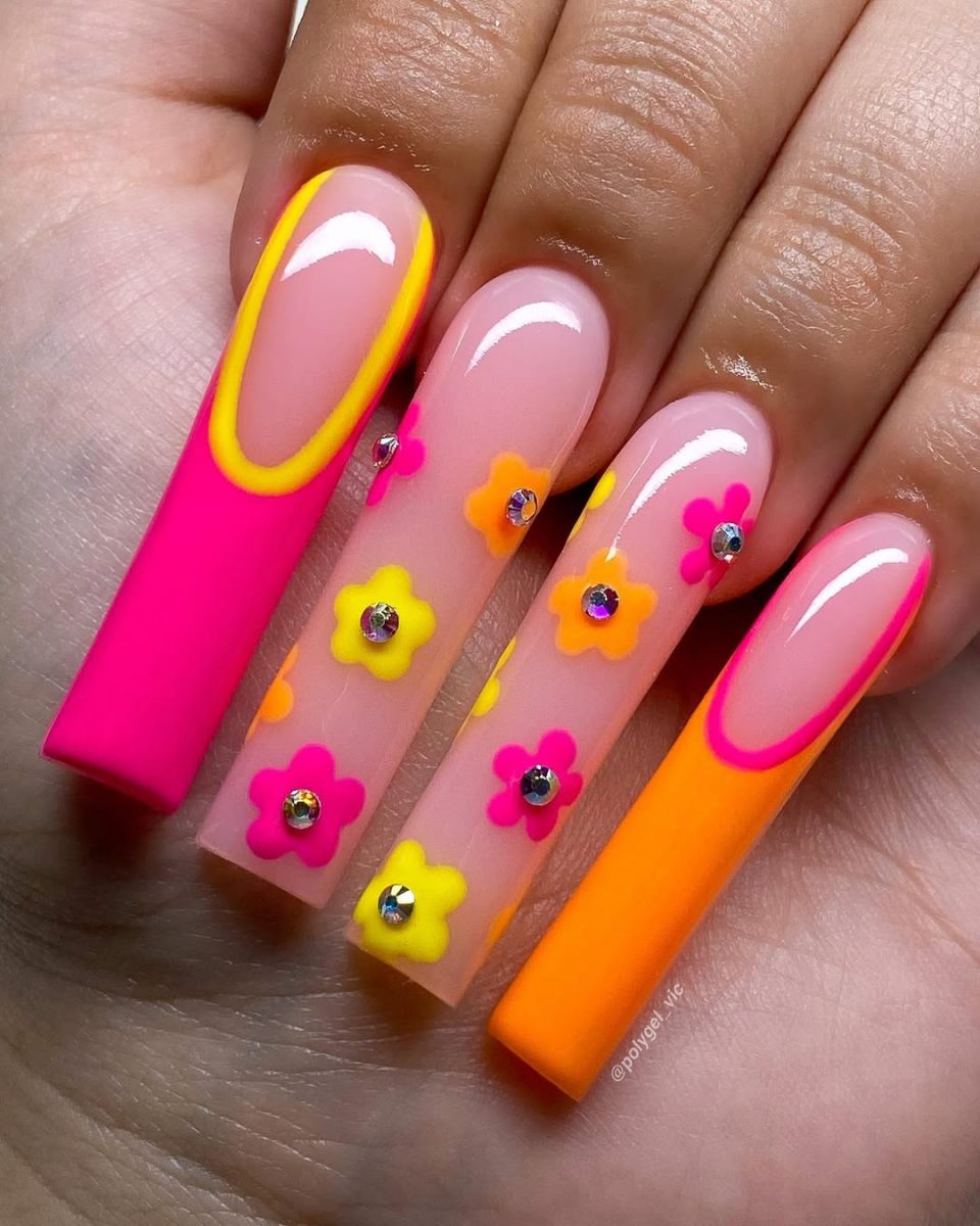 20 Stunning Summer Nail Art Designs
