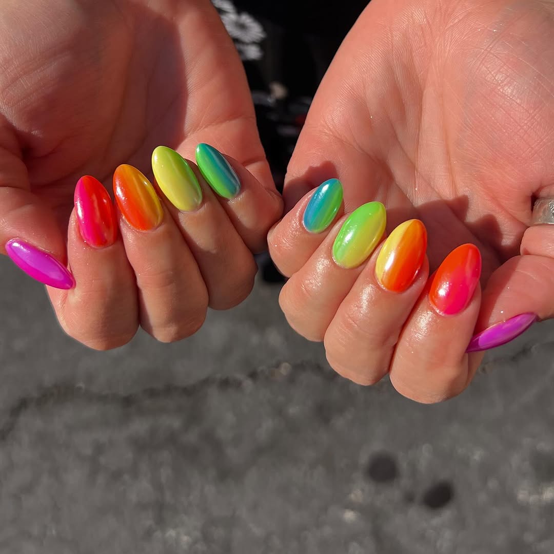 20 Stunning Summer Nail Art Designs