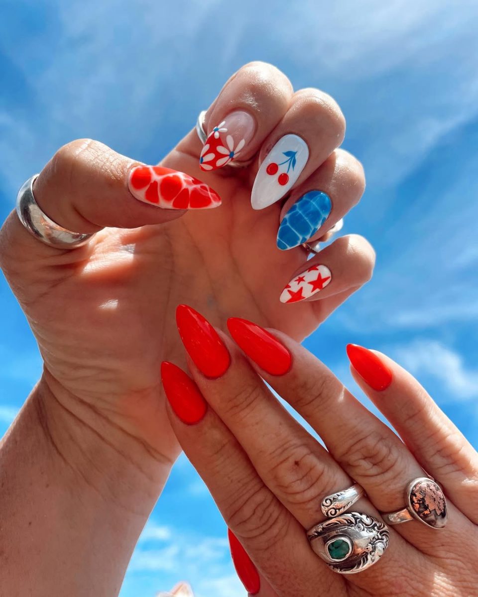 20 Stunning Summer Nail Art Designs
