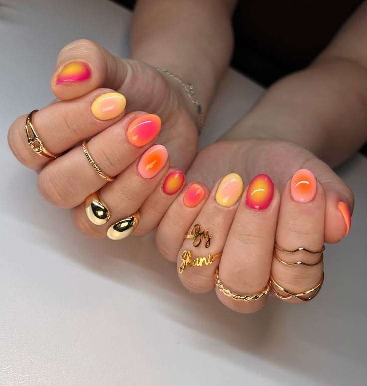 16 Simple Summer Nail Designs