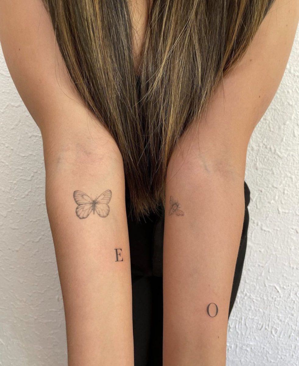 23 Minimalistic Tattoo Designs for Woman