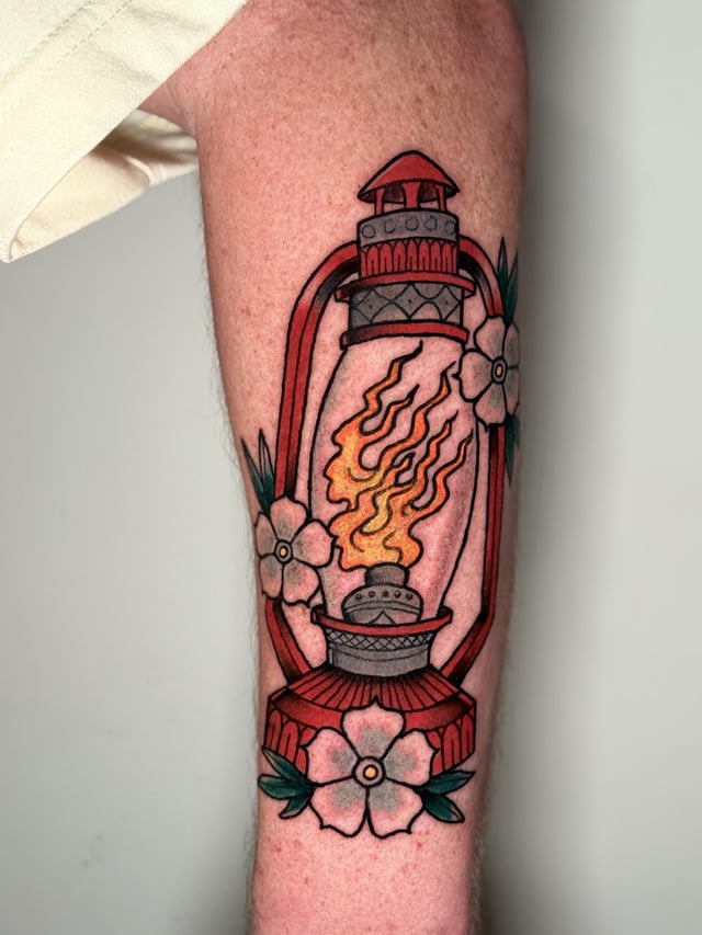 21 Stunning Red Tattoo Art Designs