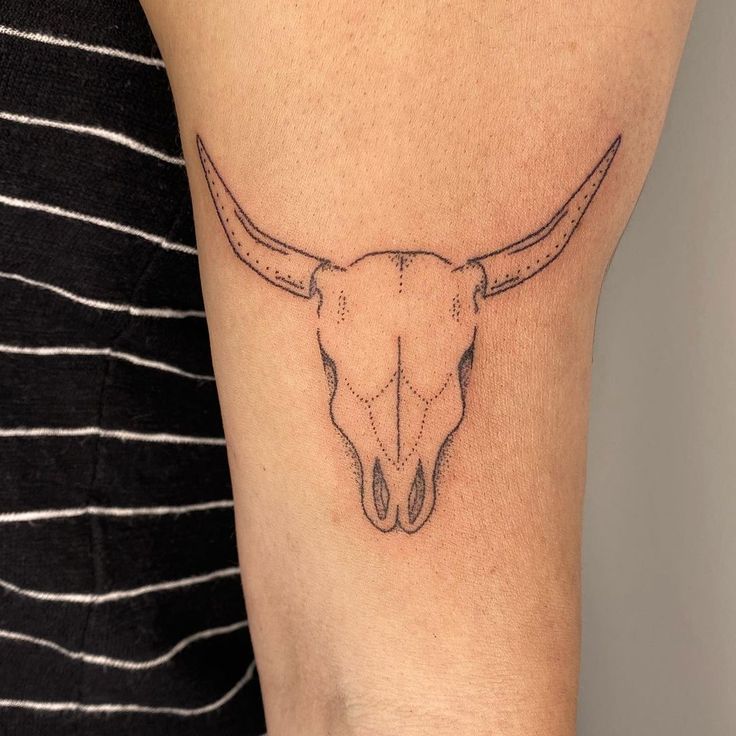 27 Hand-Poked tattoos to check out